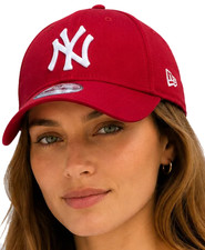 New York Yankees Red Baseball Cap New Era 9Forty League Essential Cap