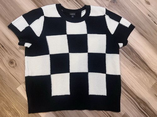 Torrid Womens Size 2 2X Short Sleeve Pullover Sweater Checkered Black White Knit - Picture 3 of 9