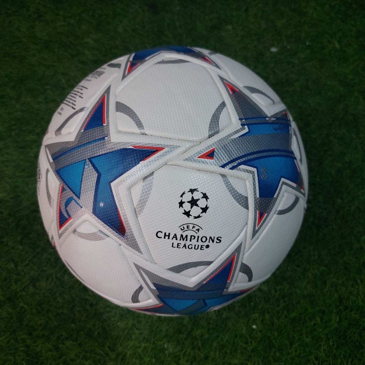 ＠UEFA CHAMPIONS LEAGU3 adidas新品 5号 ADIDAS UEFA OFFICIAL CHAMPIONS LEAGUE SOCCER BALL SAINT