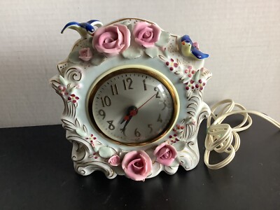 VTG. OCCUPIED JAPAN SC PORCELAIN CLOCK HANDPAINTED -CHIKUSA Chip