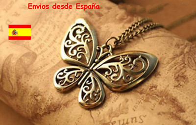 Collar con colgante mariposa labrada tono bronce viejo   