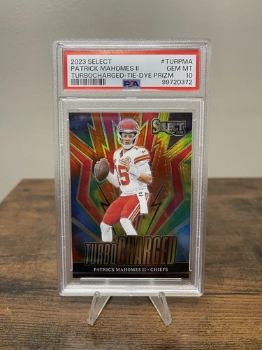 2023 NFL Select Patrick Mahomes Turbocharged Tie Dye Prizm /25 KC Chiefs PSA 10