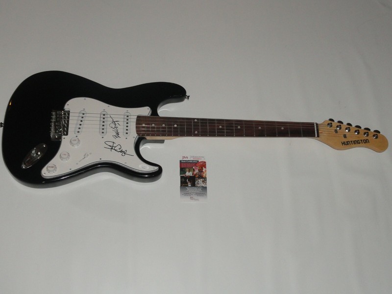 BOOKER T JONES & STEVE CROPPER SIGNED GUITAR BOOKER T & THE M.G.'S JSA COA