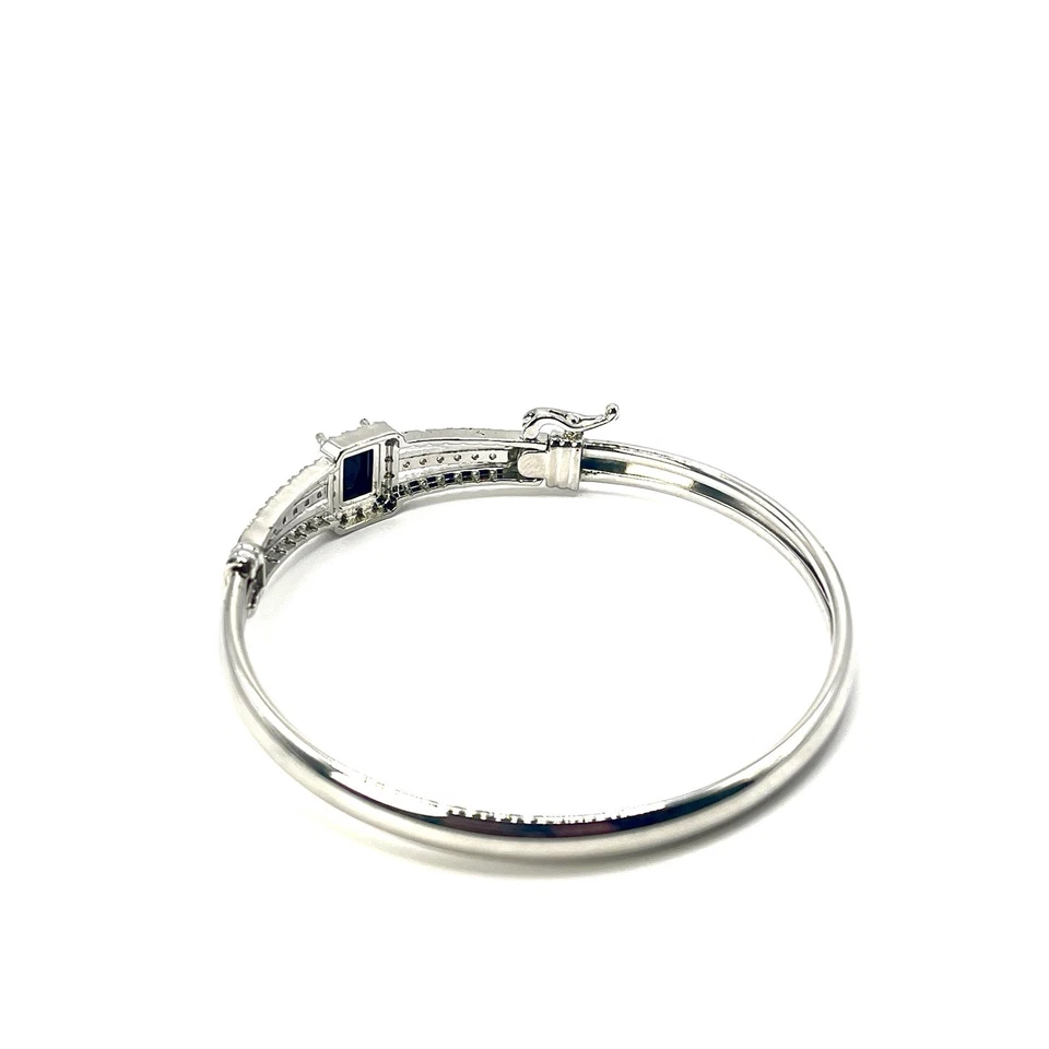 Elegante Brazalete Brazalete de Plata con Piedras Preciosas de Zafiro Azul y Acentos de Cristal Gif Foto 4 de 4