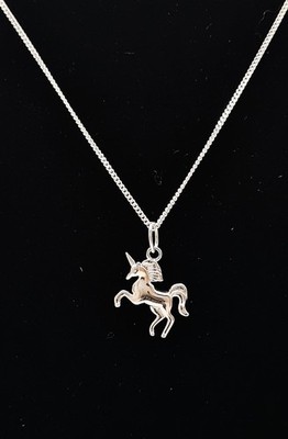 925 Sterling Silber Einhorn Anhänger Halskette an 18'' Silber Panzerkette verpackt