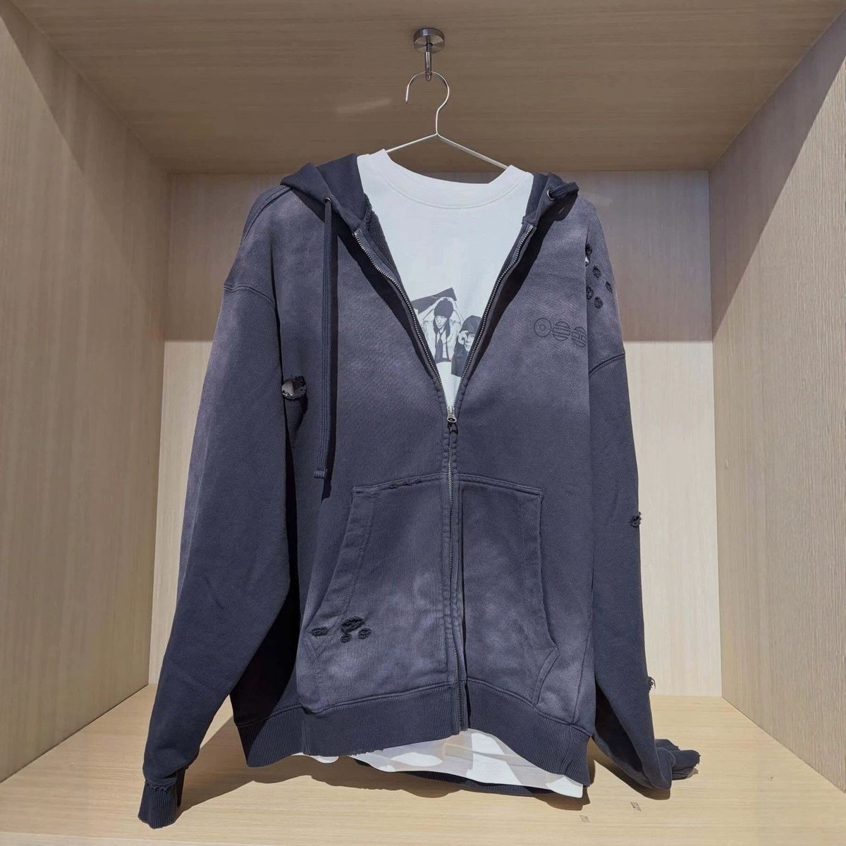 BTS World Tour Arirang ジップアップフーディー XL BTS Arirang World Tour Hoodie Zip-up Official S M L XL Sealed