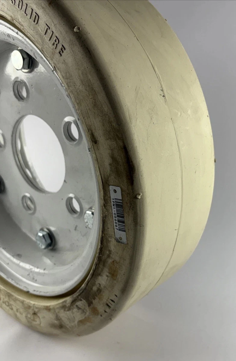 TotalSource TSA/SJ108020 Drive Wheel 200x8 Smooth Non-Marking Skyjack photo 7