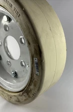 TotalSource TSA/SJ108020 Drive Wheel 200x8 Smooth Non-Marking Skyjack thumbnail 7