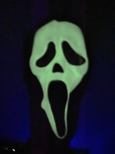 Ghostface Scream Mask Gen 1 Glow In The Dark Horror Dimple Fun World 1996 Rare - Picture 16 of 22