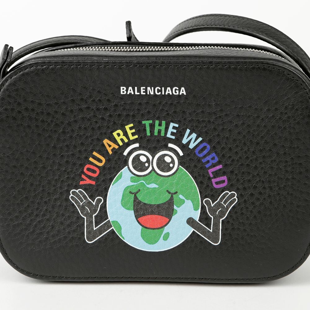 Balenciaga Everyday XS Camera Crossbody Bag 552372 | eBay Balenciaga Everyday XS Camera Crossbody Bag 552372 | eBay
