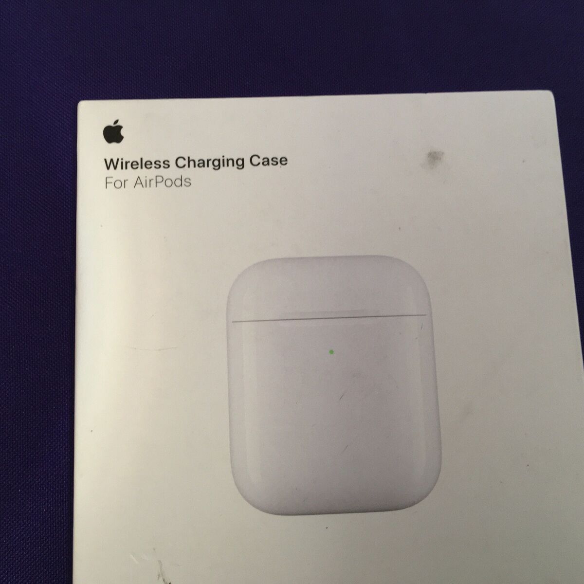 Genuine Apple Wireless Charging Case For Airpods -A1938 Genuine Apple Wireless Charging Case For Airpods -A1938