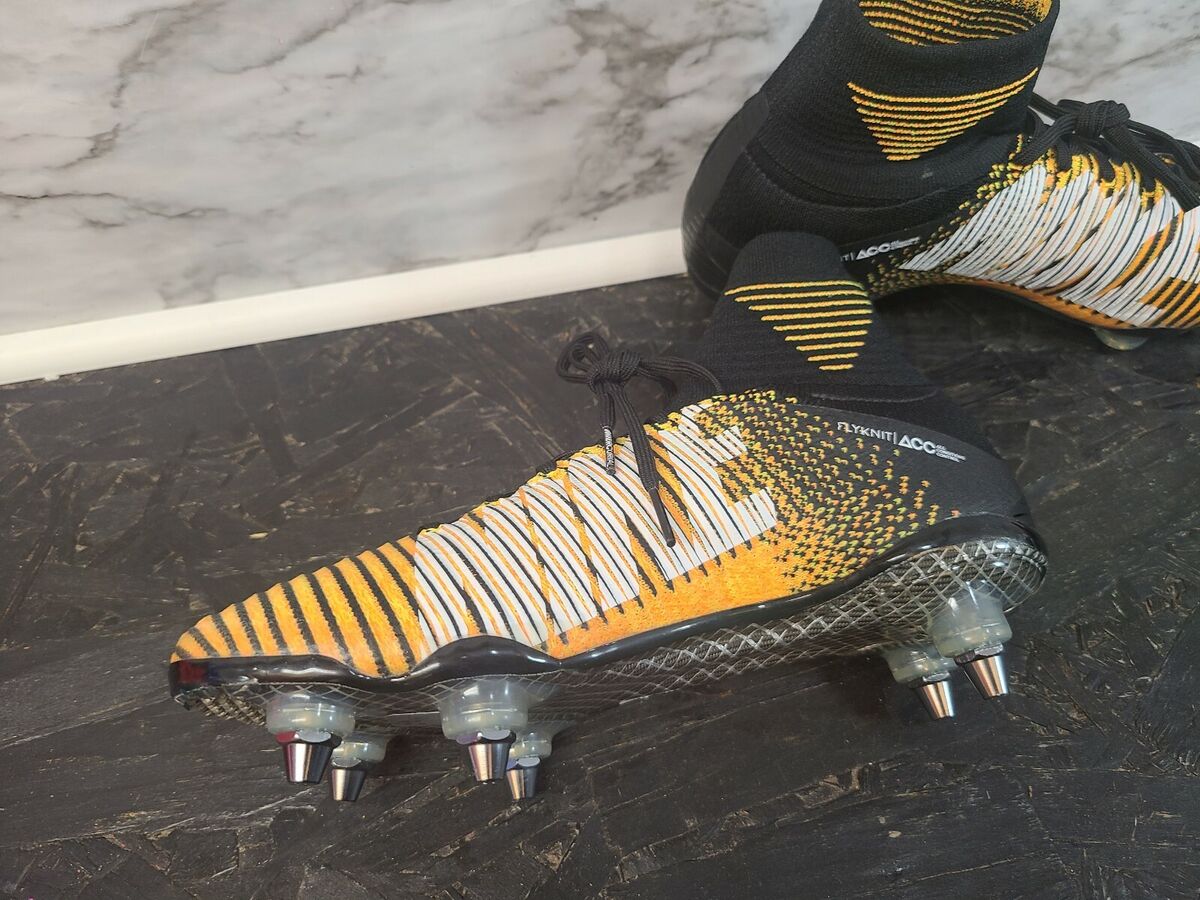Size 6 - Nike Mercurial Superfly 5 SG Pro AC Black Laser Size 6 - Nike Mercurial Superfly 5 SG Pro AC Black Laser
