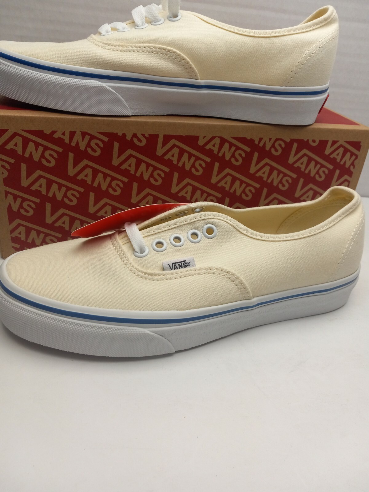 vans authentic beige