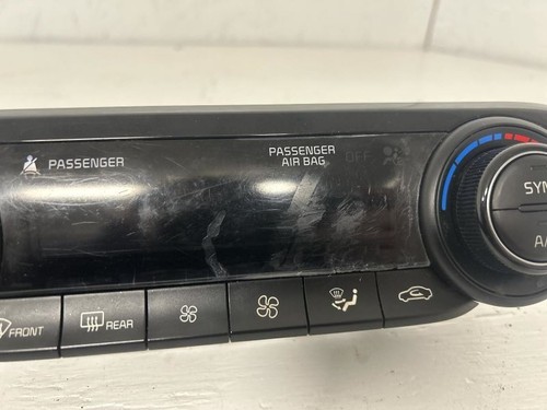 2019-2020 KIA FORTE Temperature Control Sedan Automatic Temperature Control - Picture 2 of 12