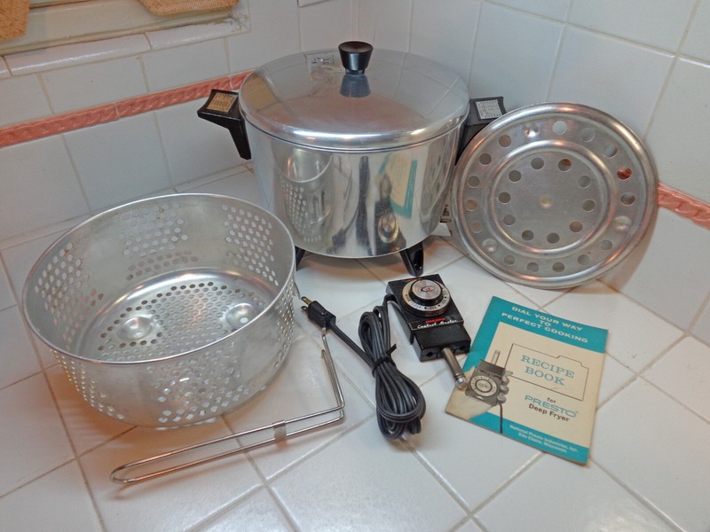 MCM Presto Electric Deep Fryer Dutch Oven KB05 CLEAN~Control Master + Book~5 qt