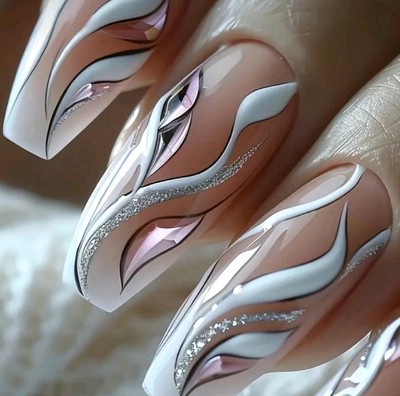 Selbstklebende Kunstnägel 24Stück Nails künstliche Fingernäge Set Elegant Style