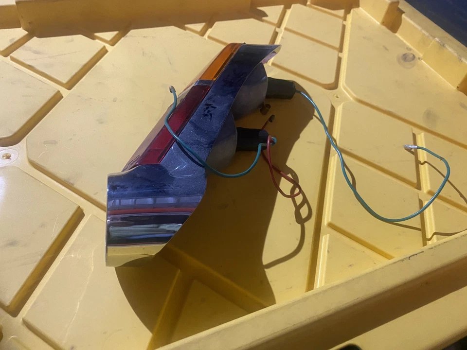 Lámpara Trasera Original Jaguar XKE E-Type S1 2+2 LH Lucas L651 Lentes Euro Excelente Estado Foto 3 de 4