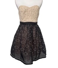 Anthropologie Meadow Rue Strapless Lace Embroidered Dress 8P Neutral Black