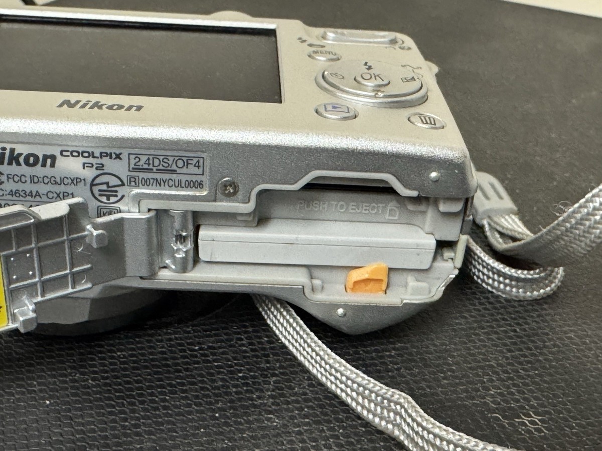 Nikon COOLPIX P2 5.1MP Digital Camera - Silver + Battery (2478