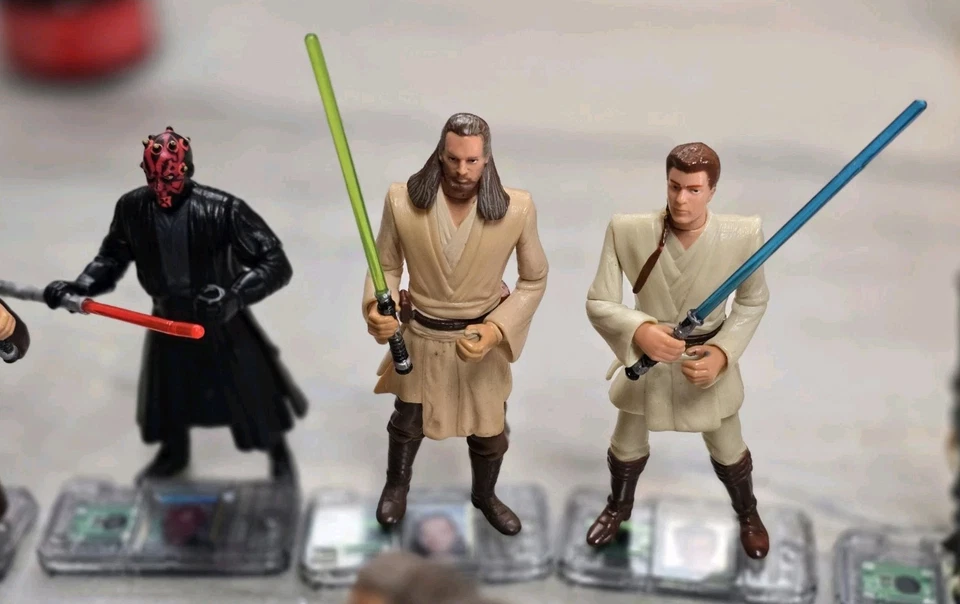 Star Wars The Phantom Menace Lote de 17 Figuras de Ação Commchips + Acessórios 1999 - Imagem 4 de 4