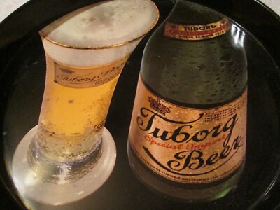 VINTAGE TUBORG BEER TRAY 11 1/2 INCHES GOLD LABEL WORLD FAMOUS BEER