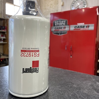 New Genuine OEM FleetGuard Fuel/Water Separator FS19732 Cummins 3973233 ...
