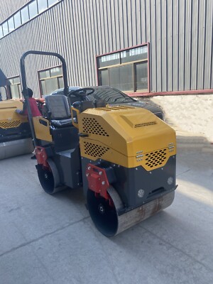Factory Direct Sale 1.5 Ton Double Drum Vibratory Soil Roller Compactor