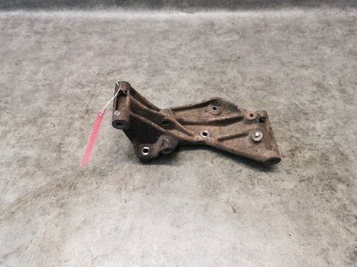 VW Corrado 2.0 16V 9A 136PS Halter Lichtmaschine Lichtmaschinenhalter #20450