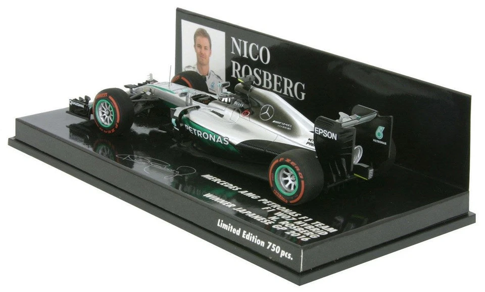 Model Car 1:43 Minichamps F1 Mercedes W07 Nico Rosberg Winner Japan GP 2016 - Image 4 of 4