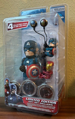 NECA CAPTAIN AMERICA Gift Set Body Knocker Scalers Ear Buds Hubsnaps NEU IronMan
