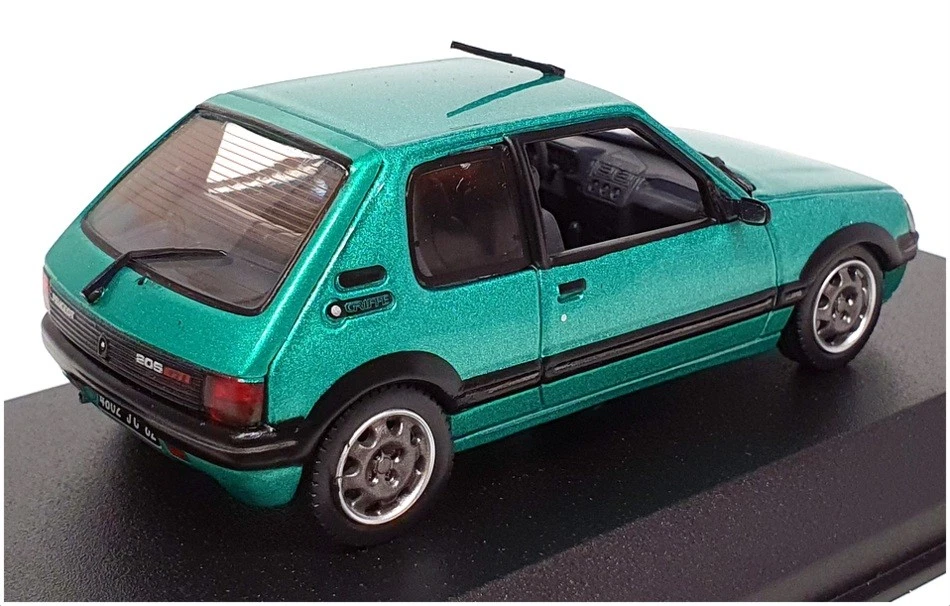 Manijas Norev escala 1/43 diecast 471722 - 1990 Peugeot 205 GTi - verde Foto 2 de 4