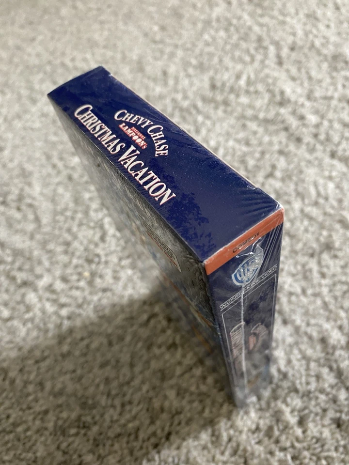 National Lampoons Christmas Vacation VHS Tape Brand New Sealed Y2K Hype Sticker - Imagem 2 de 4