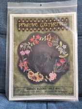 Primitive Gatherings Garden Blooms Table Mat Applique Pattern PRI-385 NEW