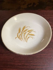 Vtg Homer Laughlin Golden Wheat 22k Gold Trim Serving Bowl 7.5” Dia. Oven Proof