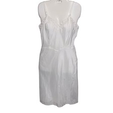 Barbizon Full Slip Womens Small Ariel Vtg Tafredda Eyelet Lace Trim Feminine 60s