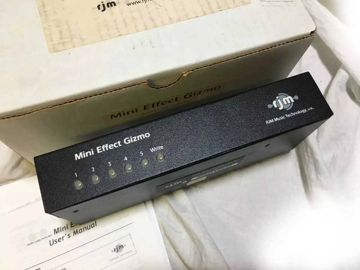 Famous Machine Rjm Mini Effect Gizmo Audio Loop Switcher