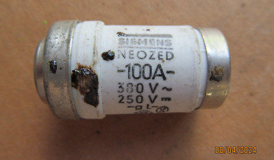 SIEMENS 100A 380/250V Fuse 100Amp NEOZED