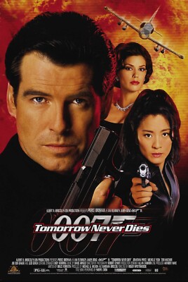 JAMES BOND 007 DER MORGEN STIRBT NIE: 1 Foto (ca.13x18cm)   PIERCE BROSNAN -32-