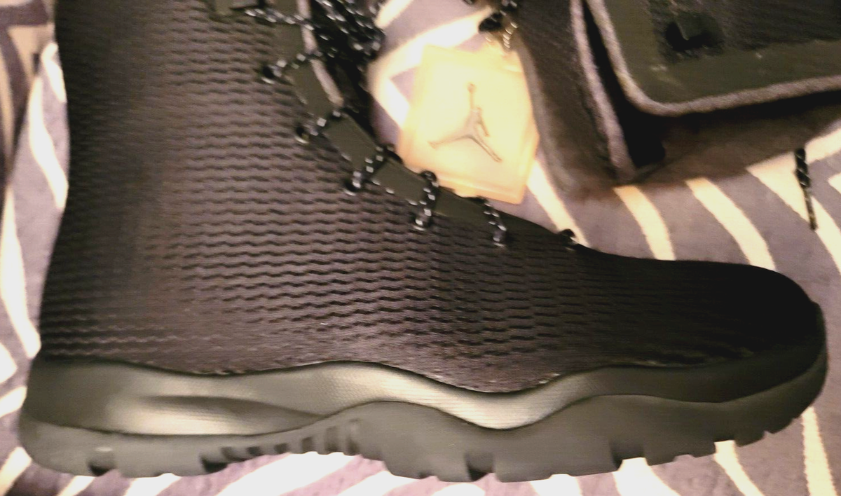 Nike Jordan Future EP Boot Sneakers Black Water Resistant 854554-002 US Men 12.5 Nike Jordan Future Boot Men main image 2