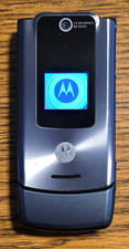 Motorola W490 - Gray ( Unlocked ) Rare GSM Flip Phone w/ Sudoku & Block Breaker