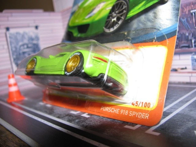 2025 Matchbox Porsche 918 Spyder 45/100, w/Real Riders Wheel Swap - Image 4 of 4