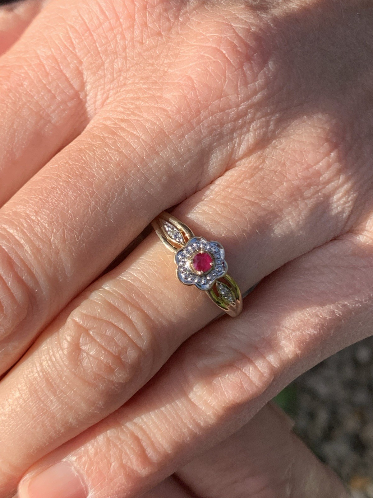 9Ct Gold Diamond And Ruby Ring ￼ - image 6