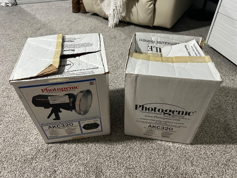 Photogenic AK320 StudioMax II 320 Monolight Photo/Studio Light