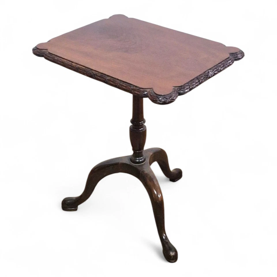 Antique carved mahogany pedestal wine table - side occasional table - Image 2 of 4