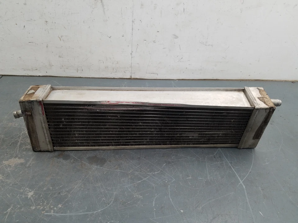 Ford Mustang Shelby GT500 2007 intercooler - doblado #8204 P10 Foto 3 de 4