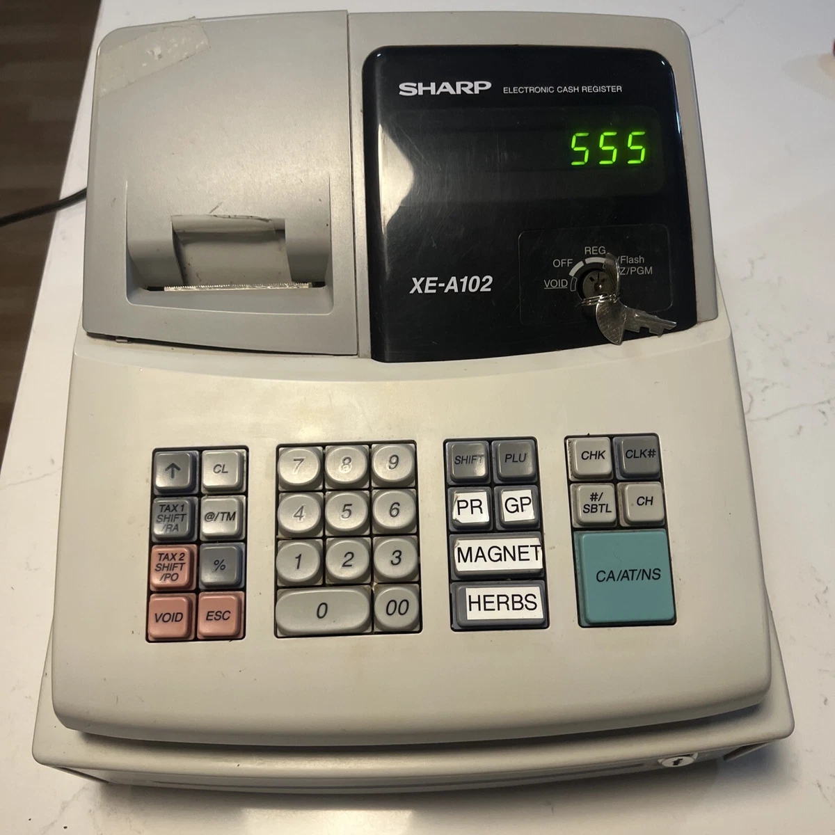 Sharp XE-A102 Electronic Cash Register W/ Keys It Has Paper In It - Foto 9
