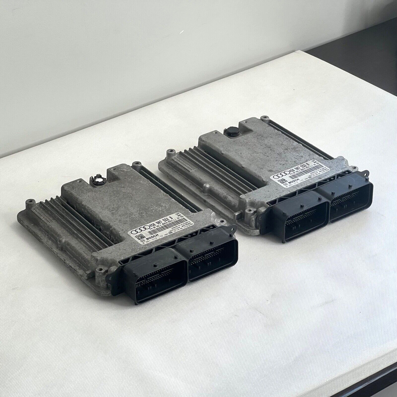 2017-2022 AUDI R8 PLUS QUATTRO ECU ENGINE CONTROL MODULE PAIR 4S0 907 552 B OEM