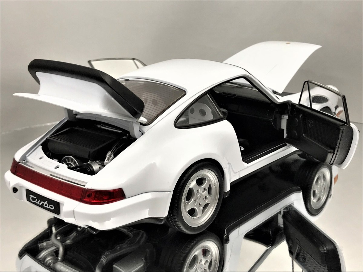 Welly NEX Porsche 911 (964) Turbo 3.3 1990 White Diecast Model Car