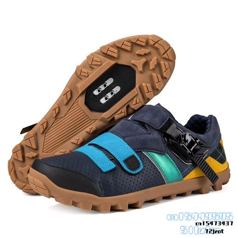 Sneaker cycling shop shoes