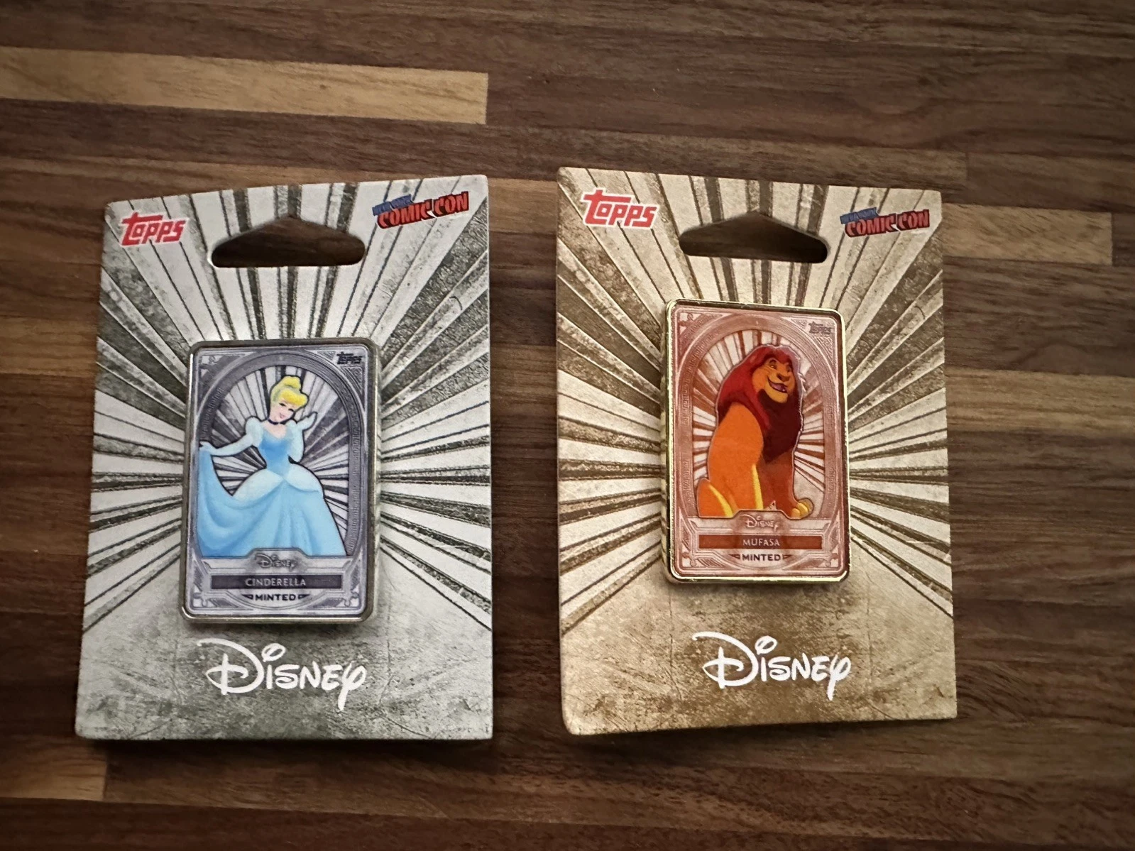 Topps NYCC 2025 Exclusive Disney Mint Mufasa And Cinderella Pins